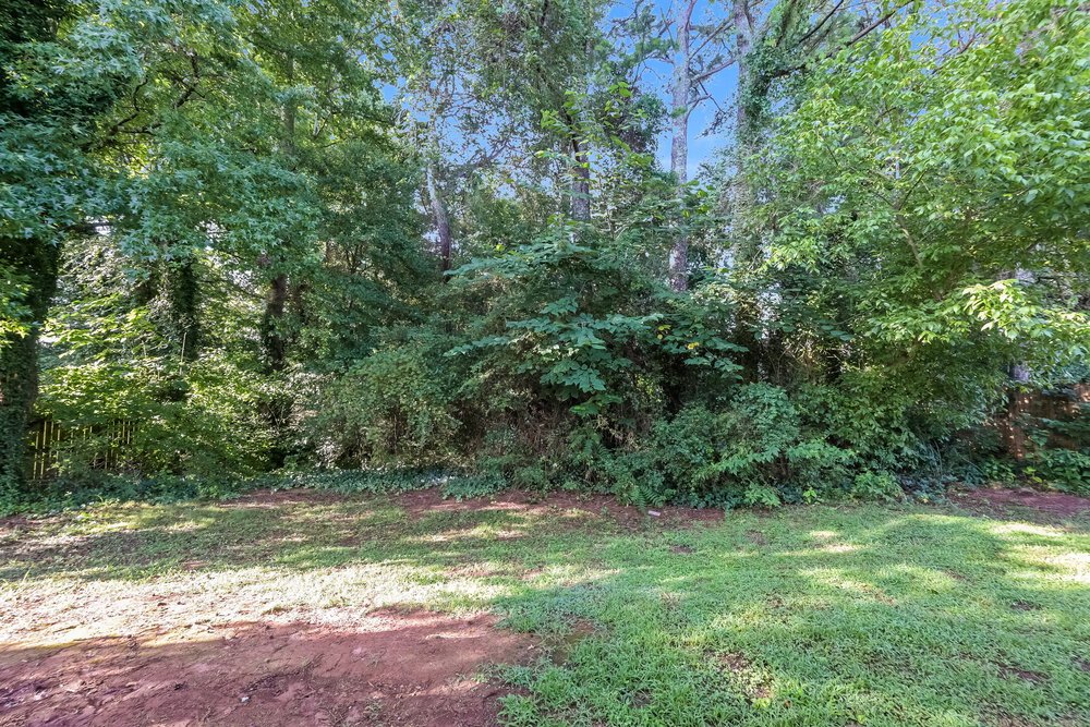 5-Bed Rental on 2068 Lown Farm photo 16