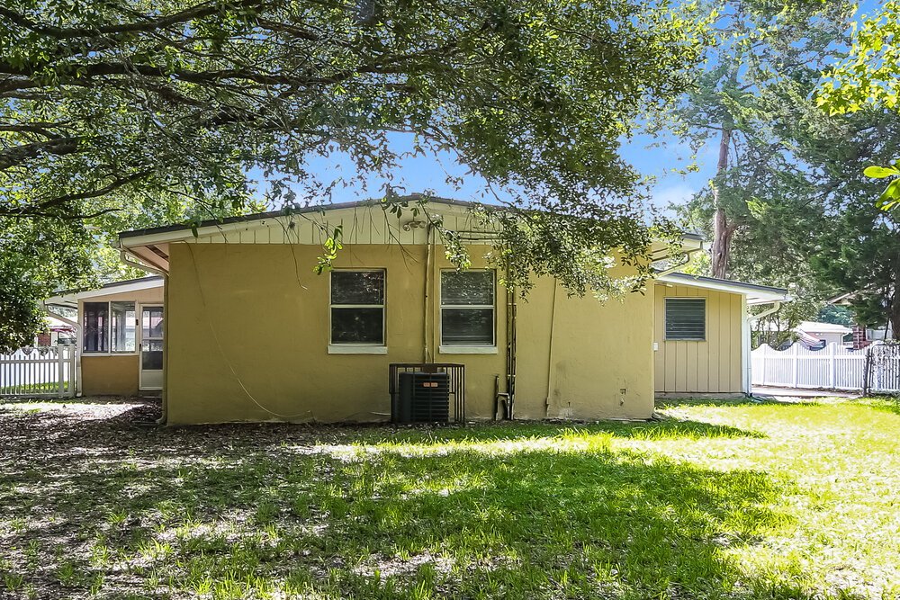 3-Bed Rental on 2202 Leon Rd photo 16
