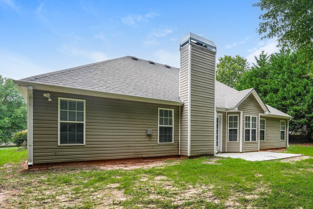 3-Bed Rental on 663 Stonecrest Dr photo 16