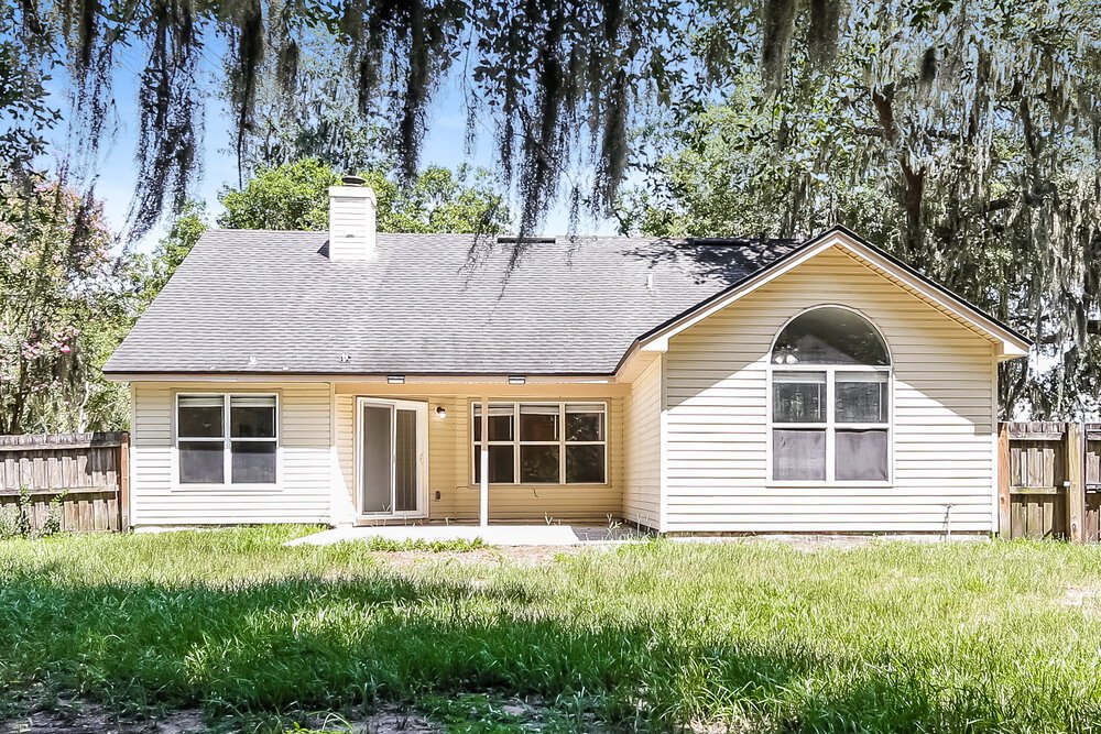 3-Bed Rental on 12725 Serenade Cir photo 16