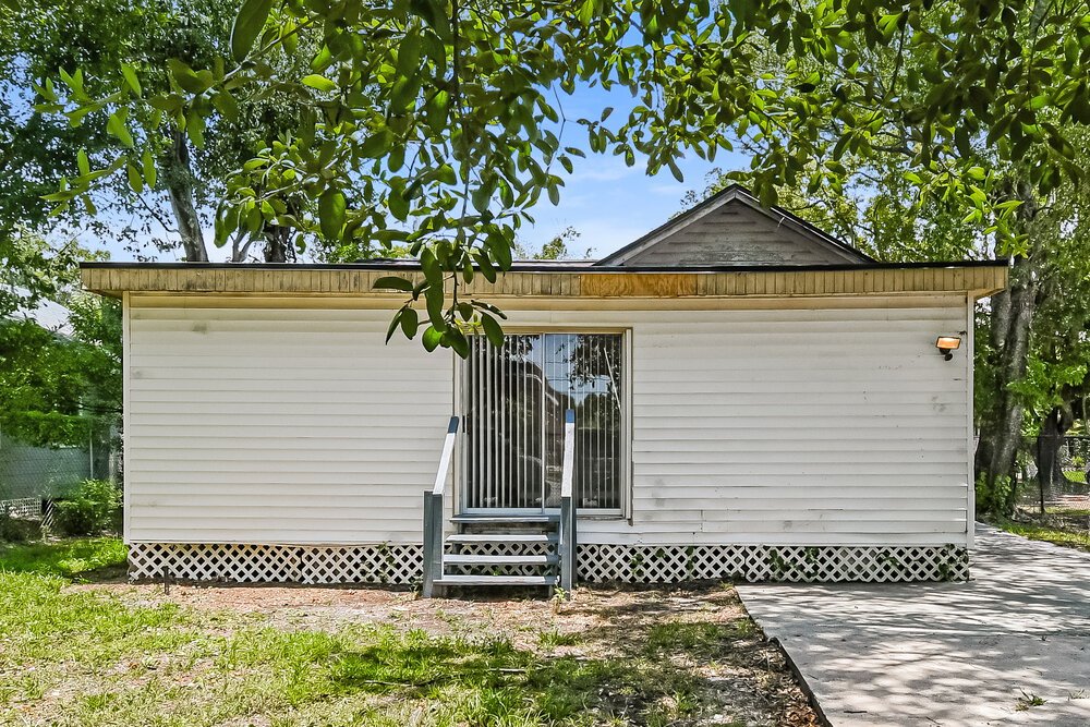 3-Bed Rental on 914 Allison St photo 16