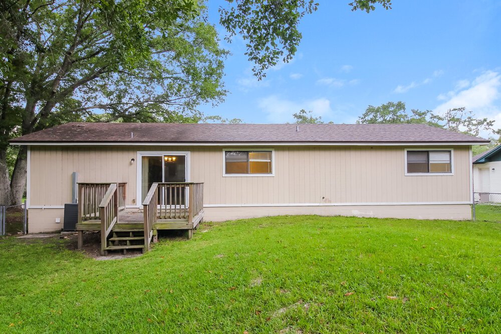 3-Bed Rental on 8442 Finwood Ave photo 17