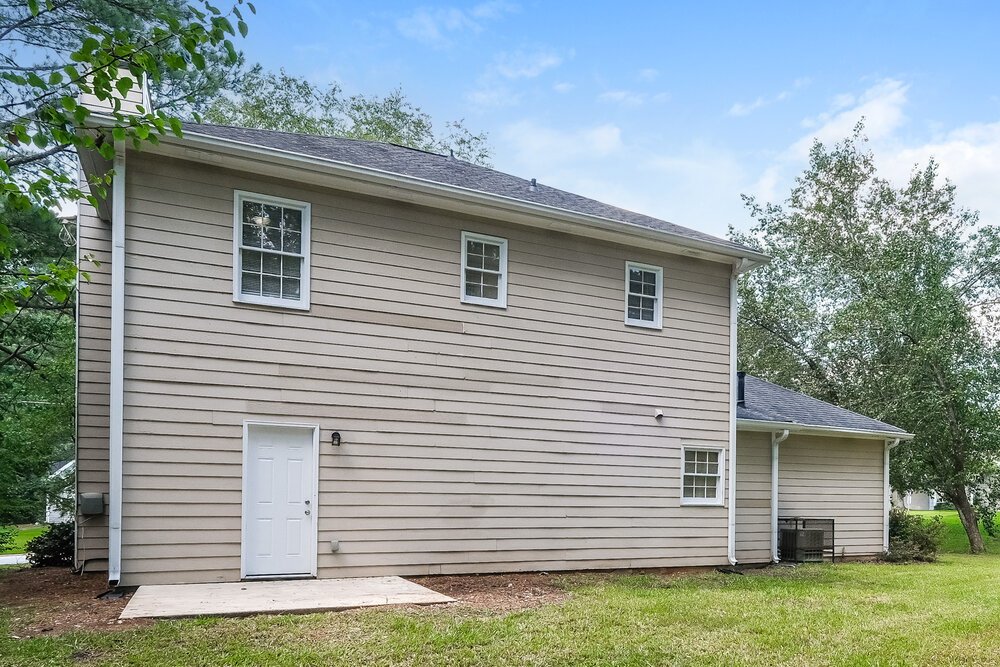 3-Bed Rental on 1325 Burning Bush photo 17