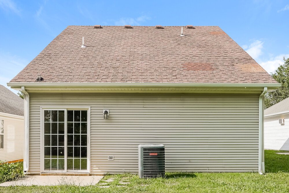 3-Bed Rental on 1464 Rochester Drive photo 17