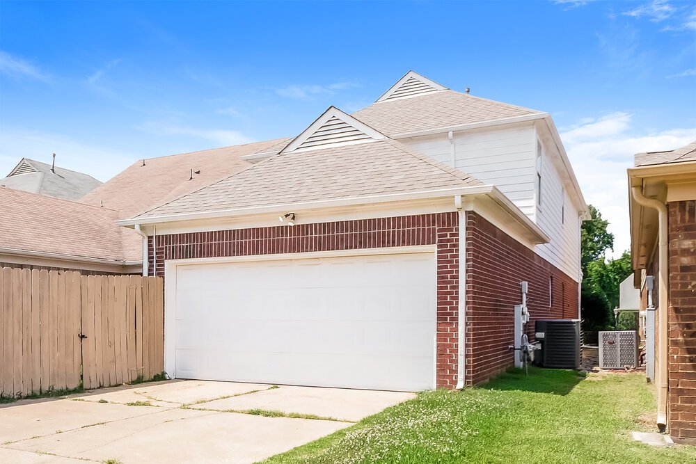 3-Bed Rental on 8565 Griffin Park photo 17
