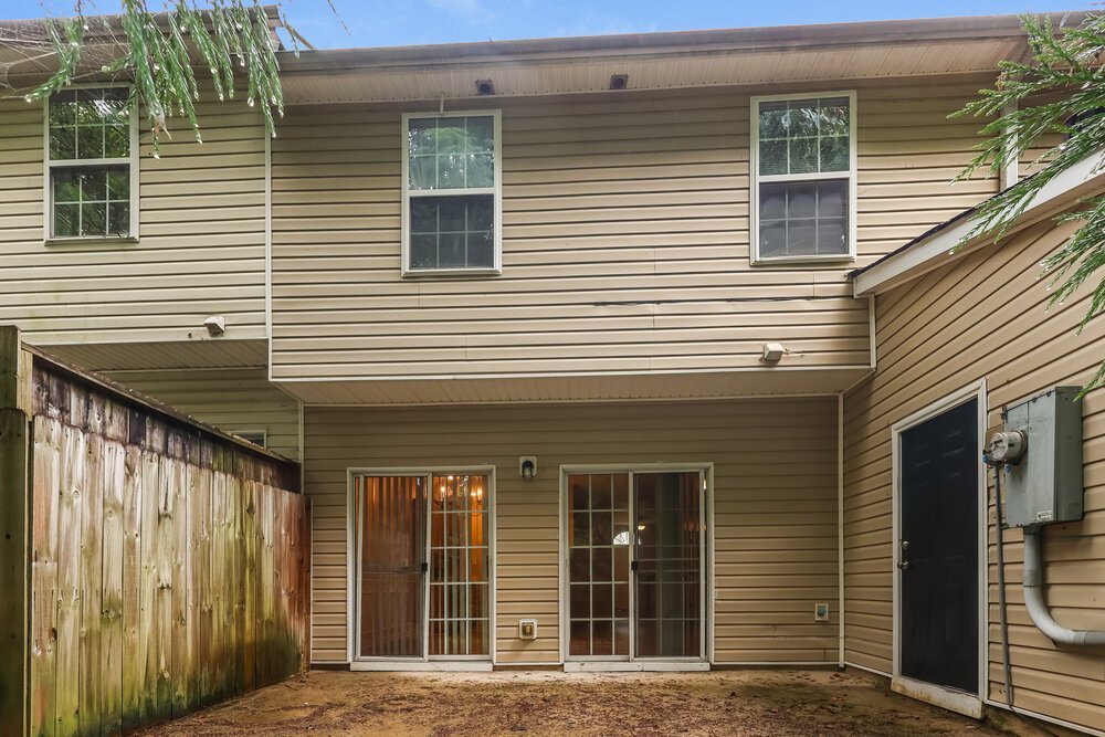 3-Bed Rental on 713 Celeste Ln photo 17