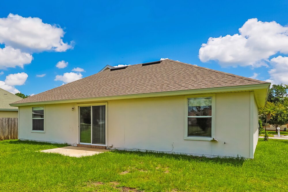 4-Bed Rental on 1371 Summerbrook Dr photo 17