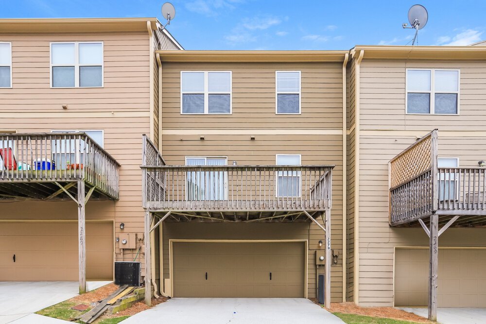 3-Bed Rental on 2279 Baywood Tree photo 18