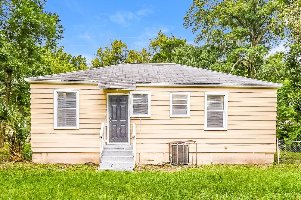 3-Bed Rental on 1031 Bunker Hill photo 19