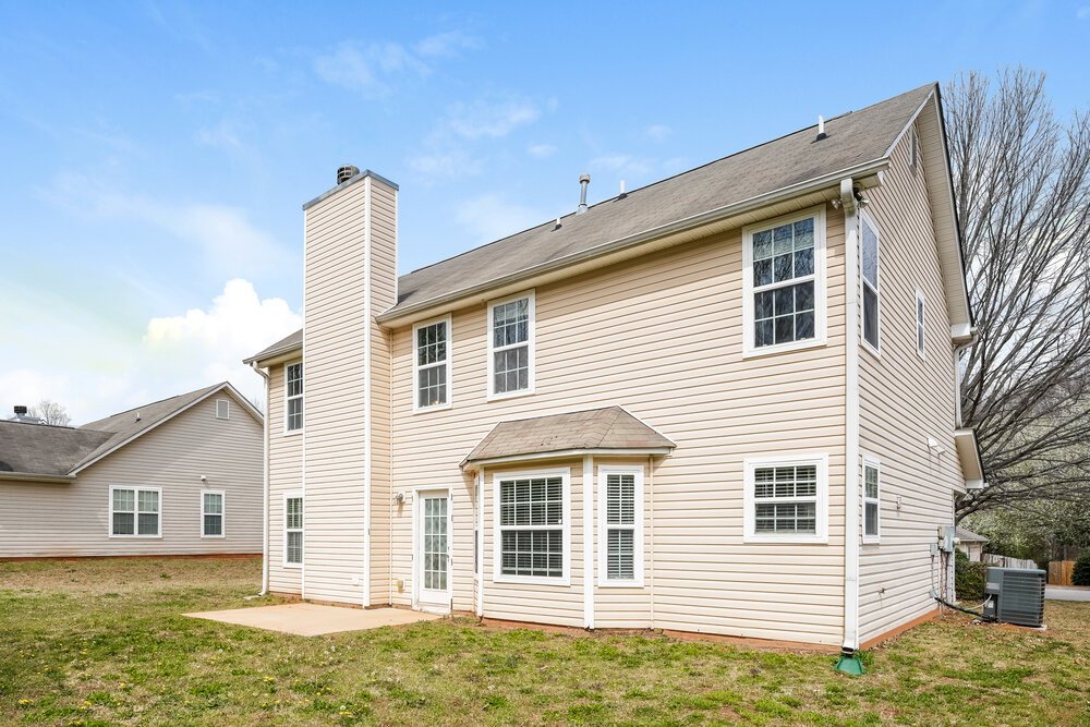 3-Bed Rental on 1805 Neighborhood Walk photo 19