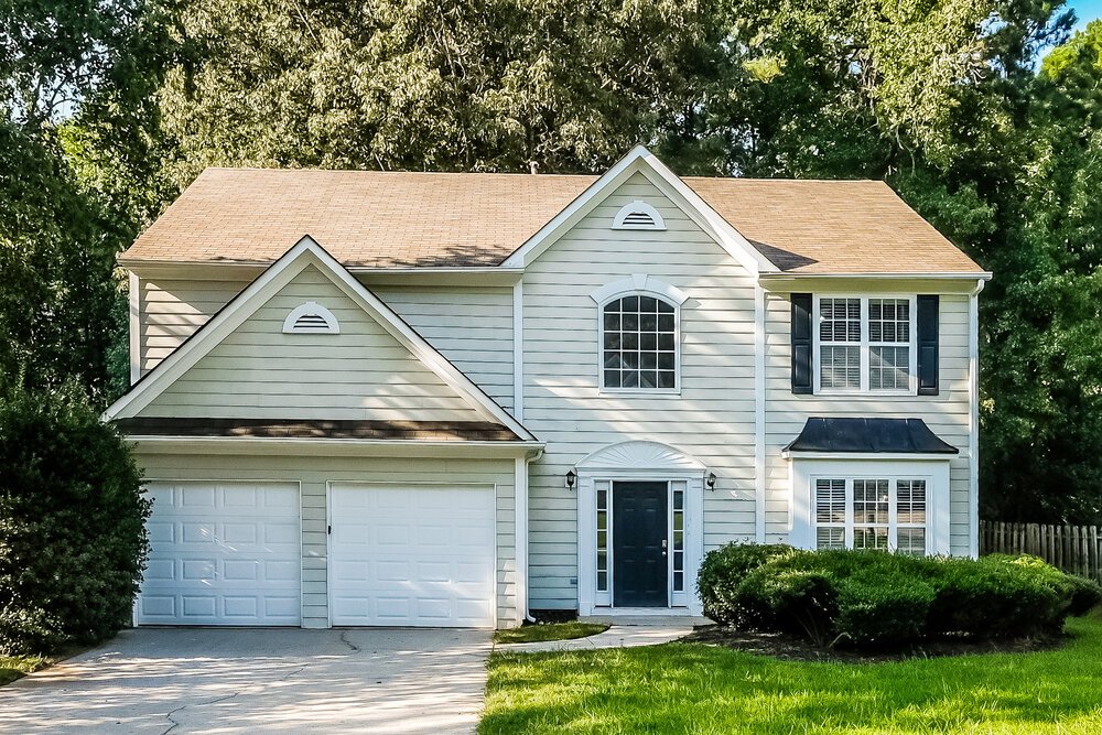 3-Bed Rental on 3410 Sandlake Dr photo 1