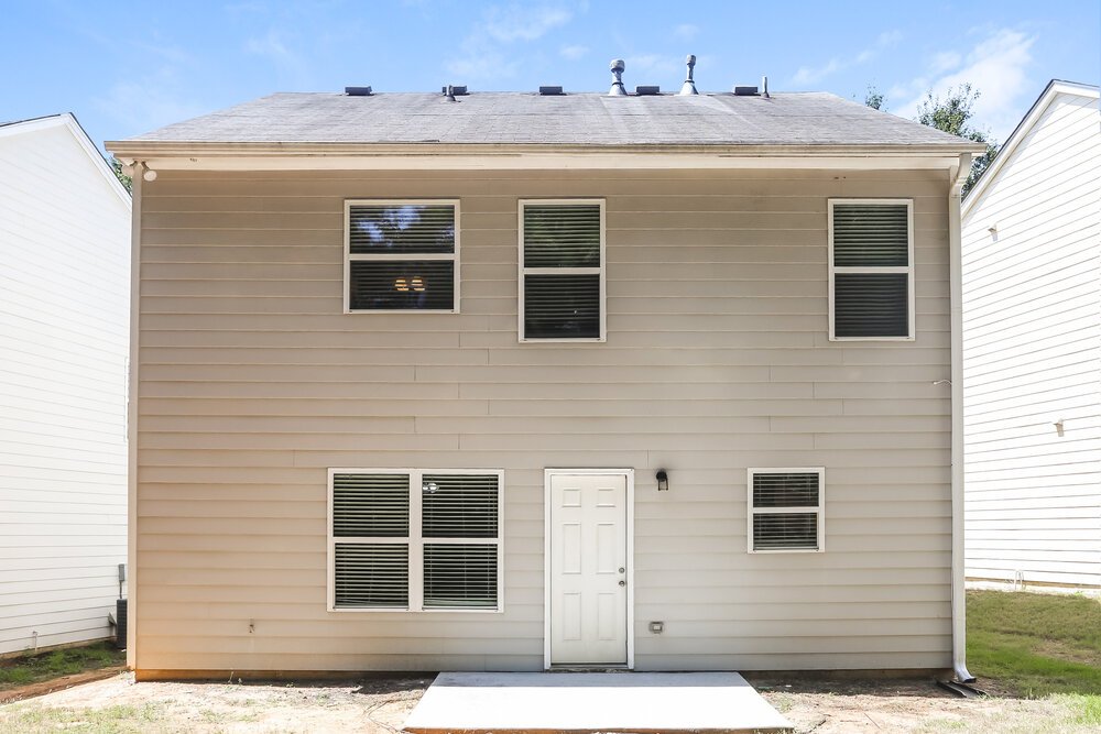 3-Bed Rental on 9422 Lakeview Rd photo 17